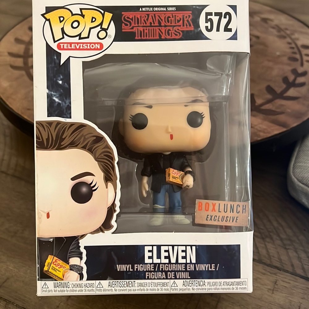 Eleven Stranger things 572